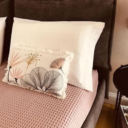 Bed & Breakfast Ml32 *